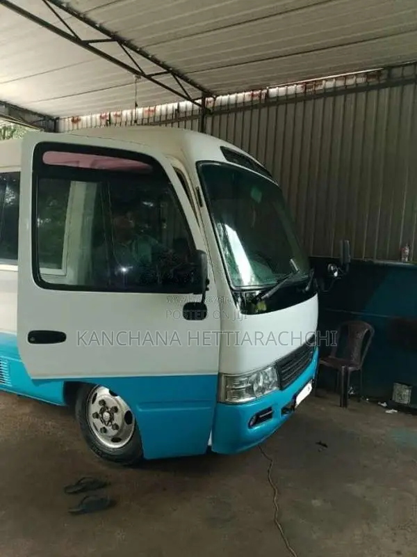 Toyota Coaster 2009 Bus (Used)