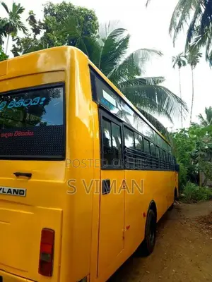 Ashok-Leyland Lynx 2015 Bus (Used)