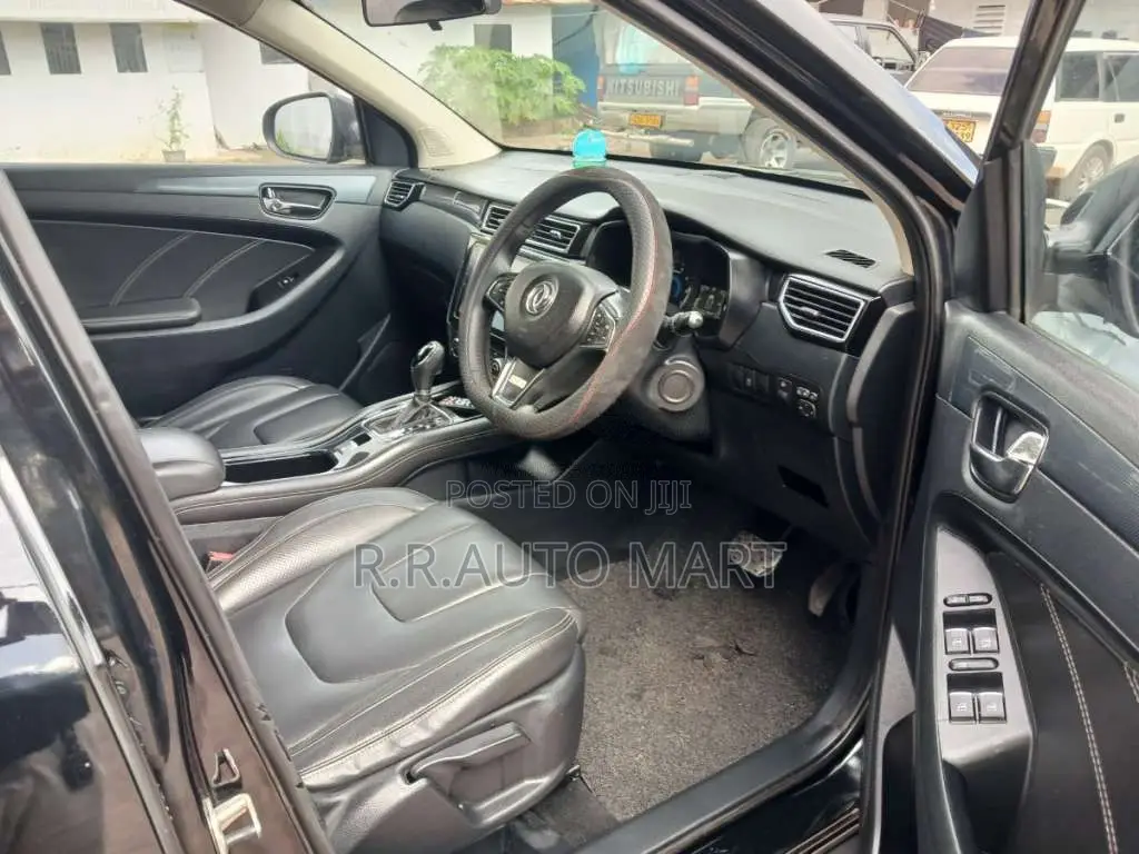 DFSK Glory 580 2019 SUV (Used)