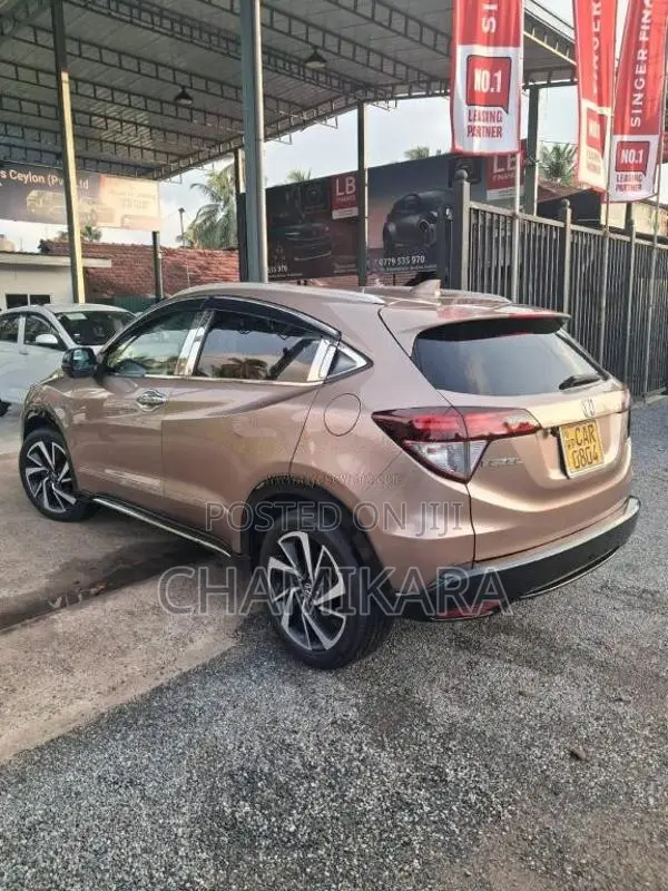 Honda VEZEL Z SENSING 2016 SUV (Used)