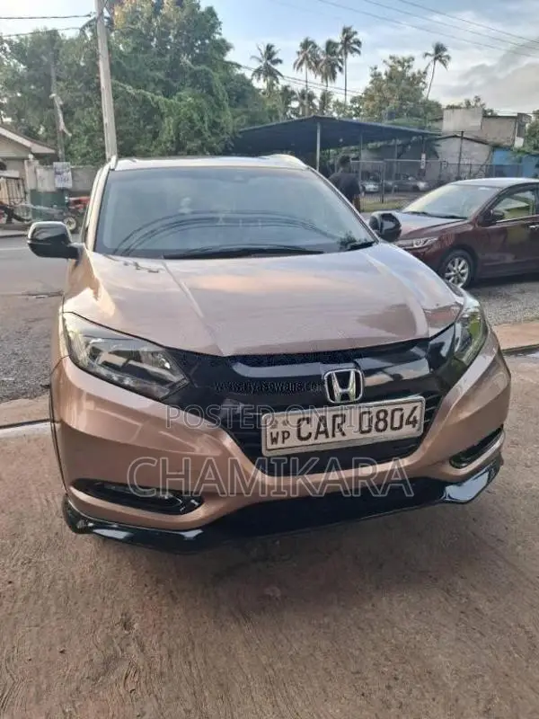 Honda VEZEL Z SENSING 2016 SUV (Used)