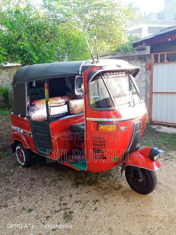 Bajaj RE 2 Stroke 1995 Three Wheel (Used)