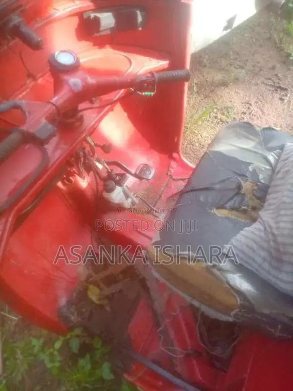 Bajaj RE 1999 Three Wheel (Used)