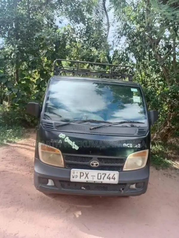 Tata Dimo Batta 2014 Lorry (Used)