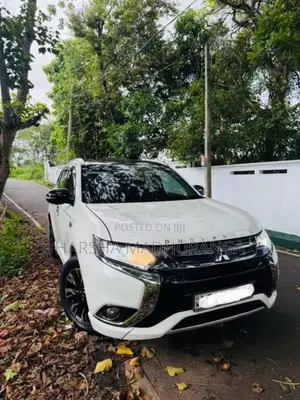 Mitsubishi Outlander 2015 SUV (Used)