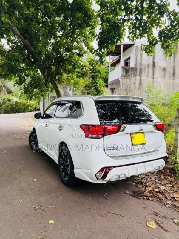 Mitsubishi Outlander 2015 SUV (Used)