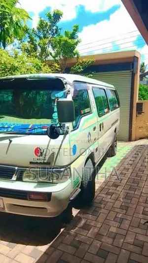 Nissan Caravan 1991 Van (Used)