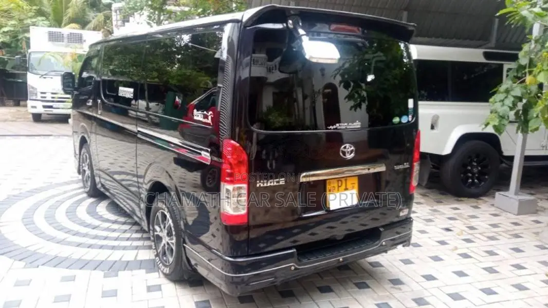 Toyota KDH TRH 200 DARK PRIME SUPER GL 2016 Van (Used)