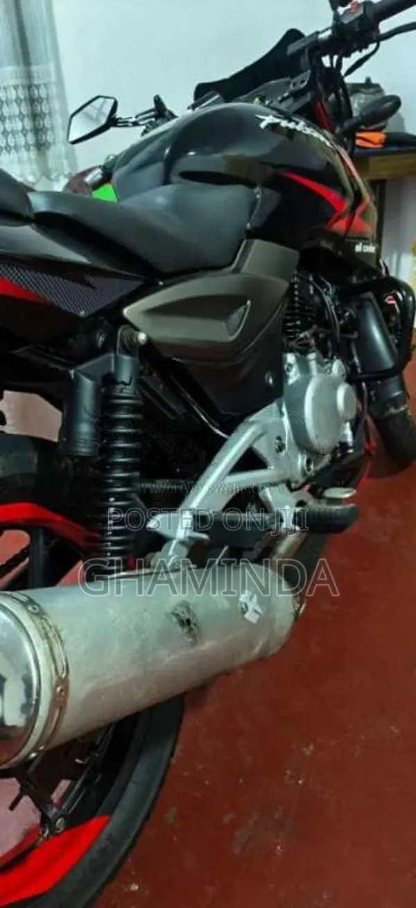 Bajaj Pulsar 200 2008 Motorbike (Used)