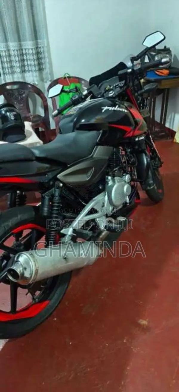 Bajaj Pulsar 200 2008 Motorbike (Used)