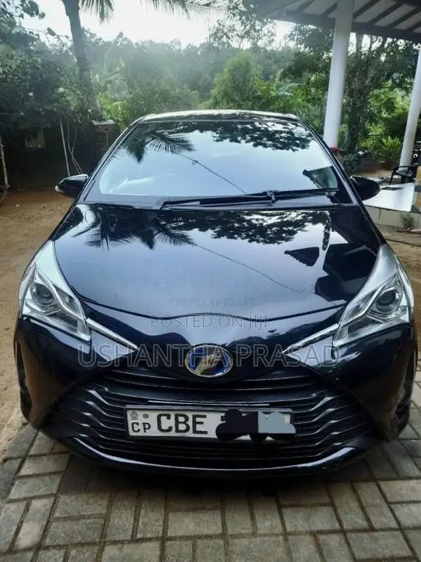 Toyota Vitz Hybrid 2017 Car (Used)