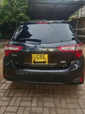 Toyota Vitz Hybrid 2017 Car (Used)