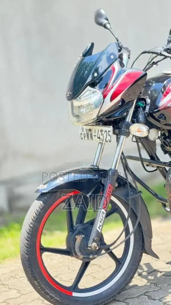 Bajaj Discover 2011 Motorbike (Used)