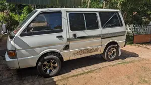 Nissan Vanette 1990 Van (Used)