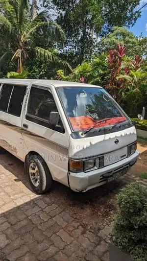 Nissan Vanette 1990 Van (Used)