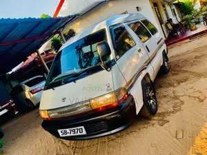 Toyota TownAce CR27 1992 Van (Used)