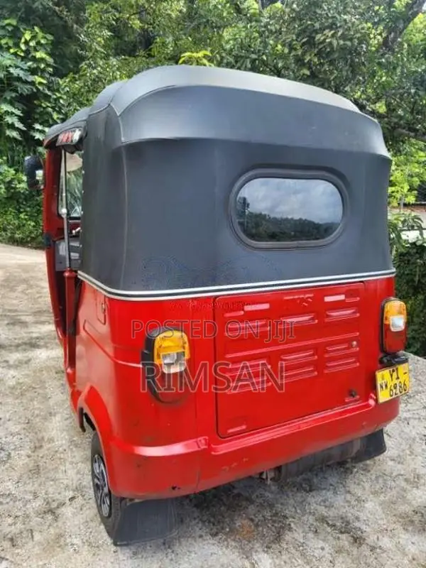 TVS King 2011 Three Wheel (Used)
