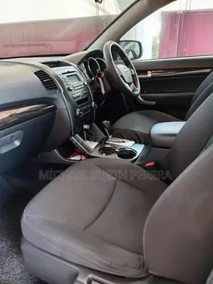 Kia Sorento 2011 SUV (Used)