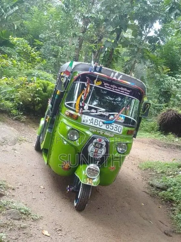 Bajaj RE 2015 Three Wheel (Used)