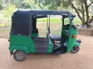 Bajaj RE 2 Stroke 2000 Three Wheel (Used)