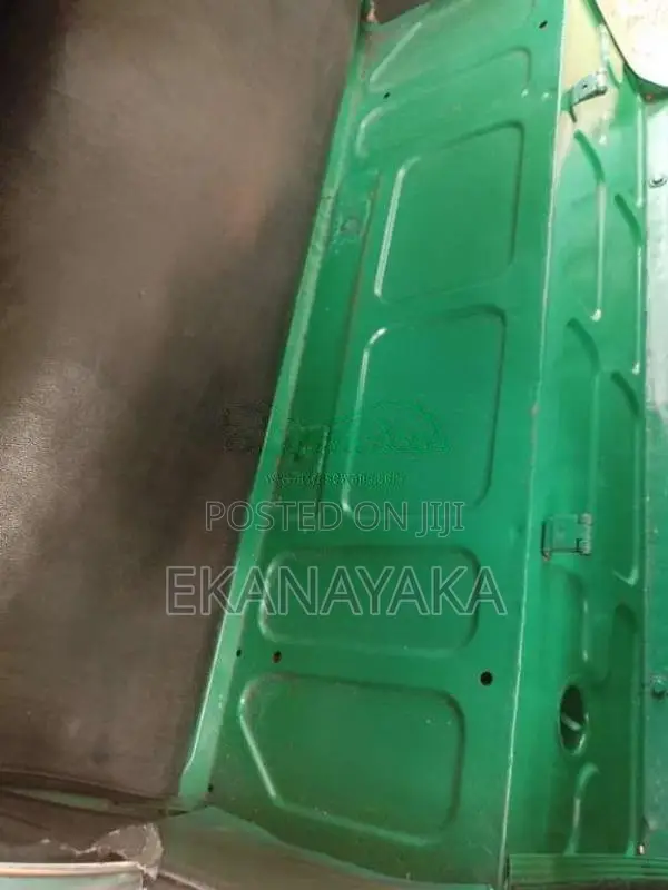 Bajaj RE 2 Stroke 2000 Three Wheel (Used)