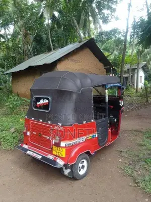 Bajaj RE 2014 Three Wheel (Used)