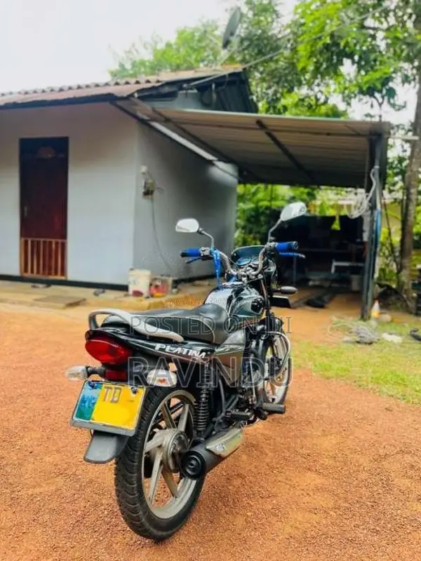Bajaj Platina 2006 Motorbike (Used)