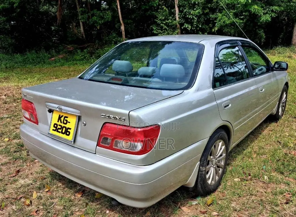 Toyota Carina 2006 Car (Used)