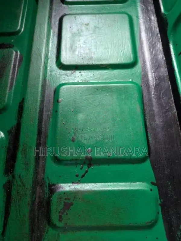 Bajaj 4 Stroke 2014 Three Wheel (Used)