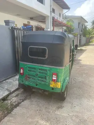 Bajaj RE 2016 Three Wheel (Used)