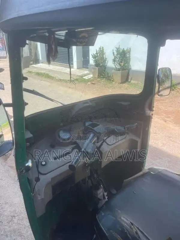 Bajaj RE 2016 Three Wheel (Used)
