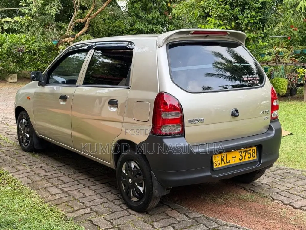 Suzuki Alto 2010 Car (Used)