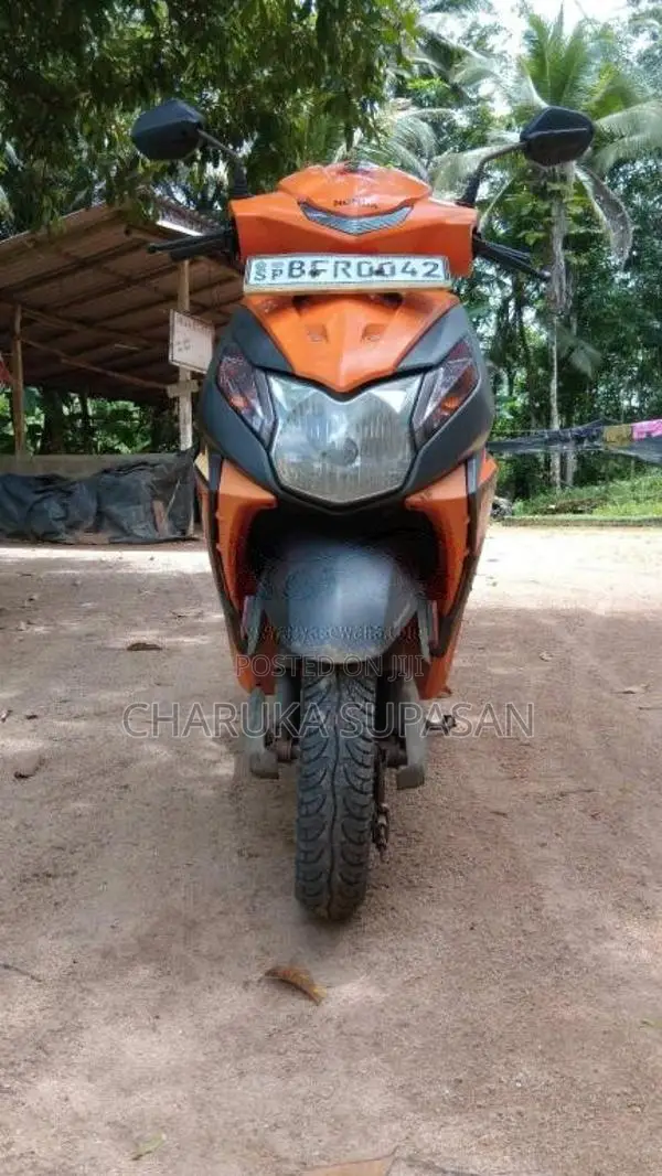 Honda Dio 2017 Motorbike (Used)
