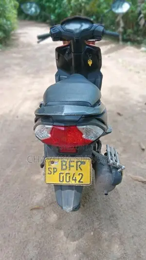 Honda Dio 2017 Motorbike (Used)