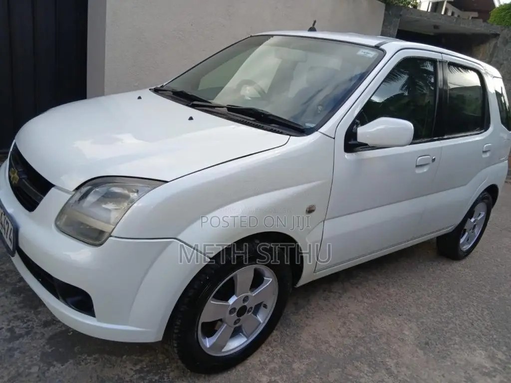 Chevrolet Cruze 2005 Car (Used)