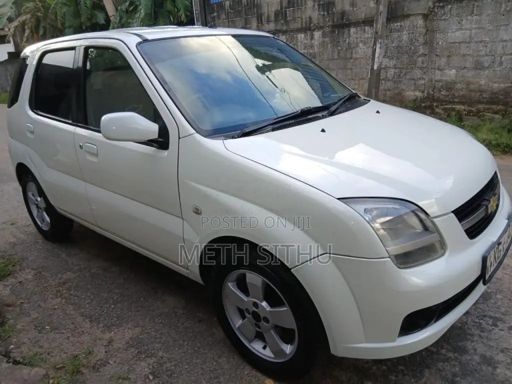 Chevrolet Cruze 2005 Car (Used)