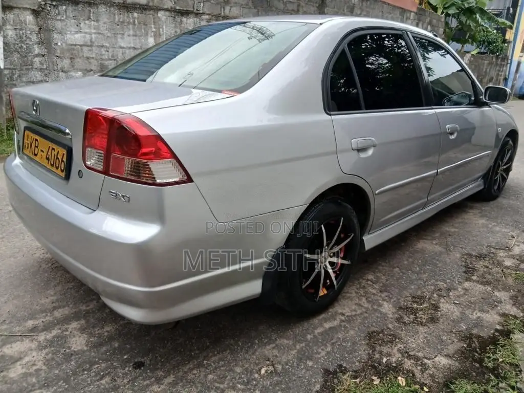 Honda Civic Es8 2005 Car (Used)