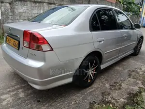 Honda Civic Es8 2005 Car (Used)