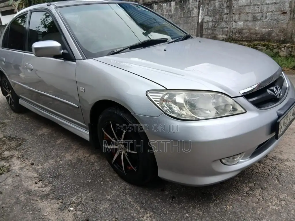 Honda Civic Es8 2005 Car (Used)
