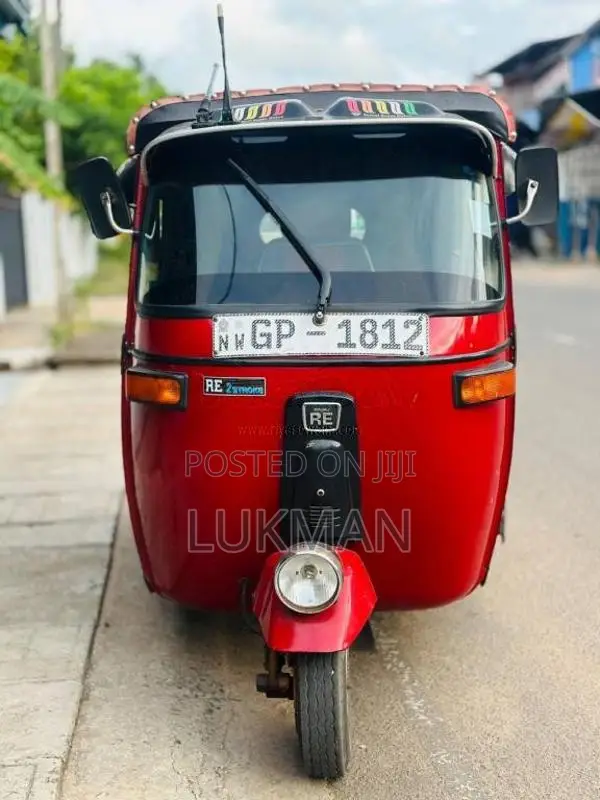Bajaj 2 Stroke 2002 Three Wheel (Used)