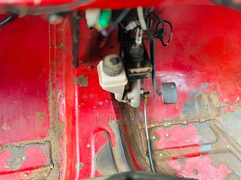 Bajaj 2 Stroke 2002 Three Wheel (Used)