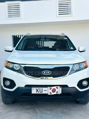 Kia Sorento LX 2012 White
