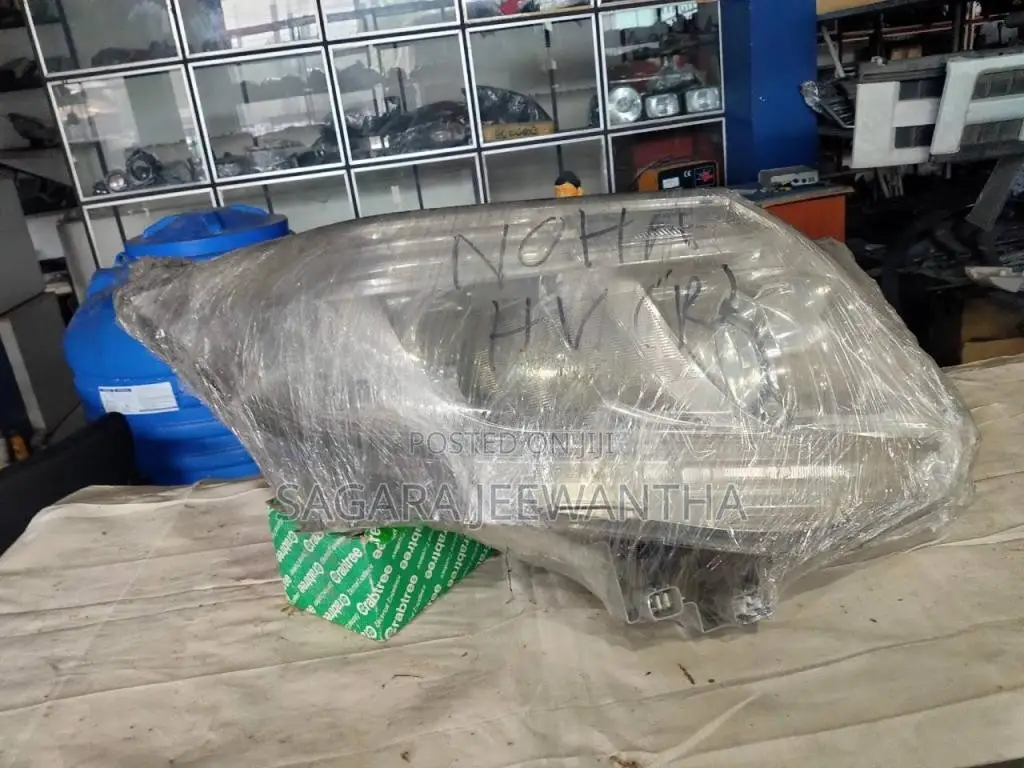 Noah Hybrid Head Light for Van