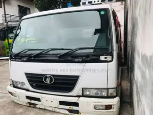 Nissan UD Cabin for All