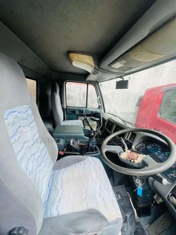 Nissan UD Cabin for All