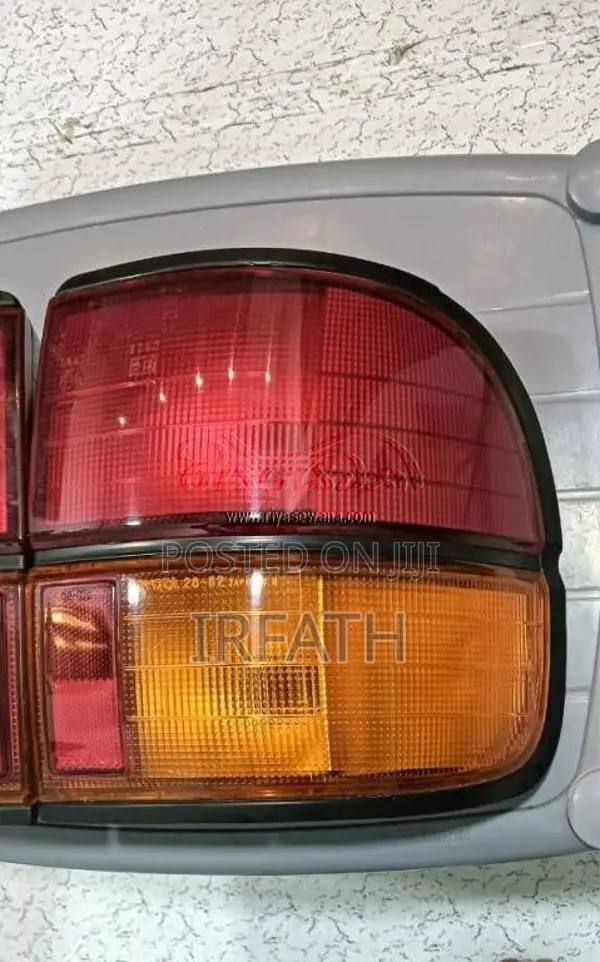 ToyotaLottoCr-27TailLights for Van