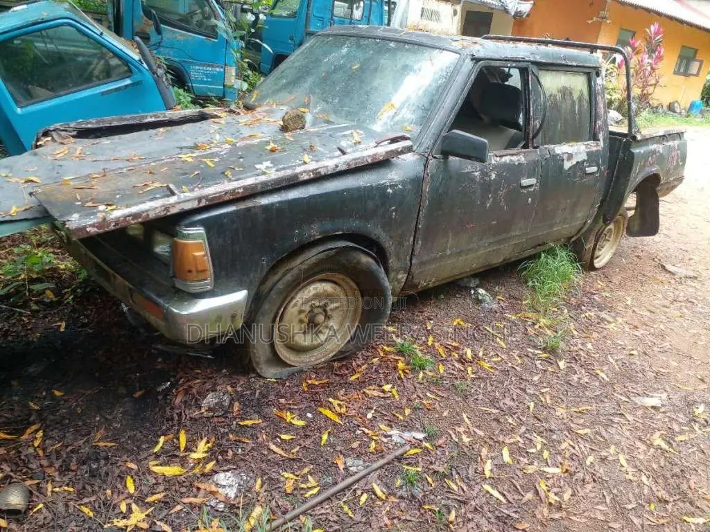 Nissan for Pickup