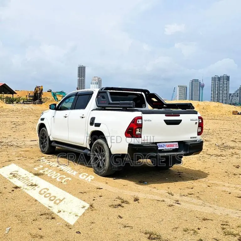 Toyota Hilux 2022 Pickup (Used)