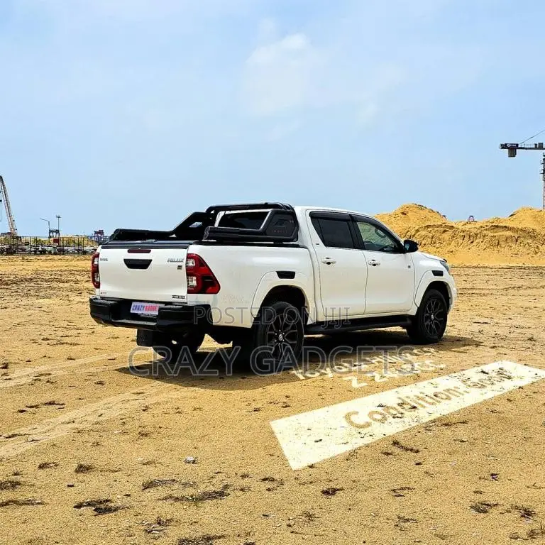 Toyota Hilux 2022 Pickup (Used)