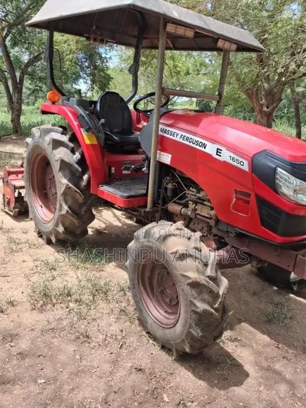 Massey-Ferguson E 1650 2023 Tractor (Used)